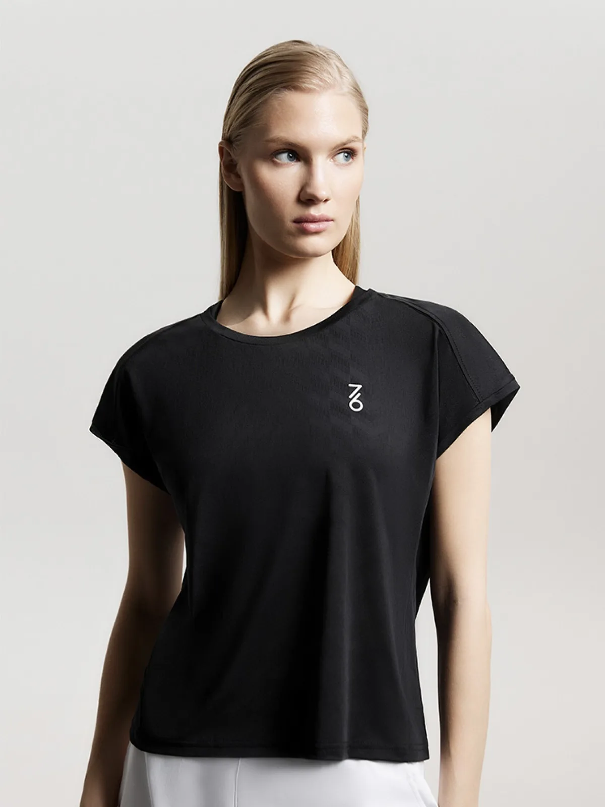 7/6 Alice T-shirt Футболка женская Черный