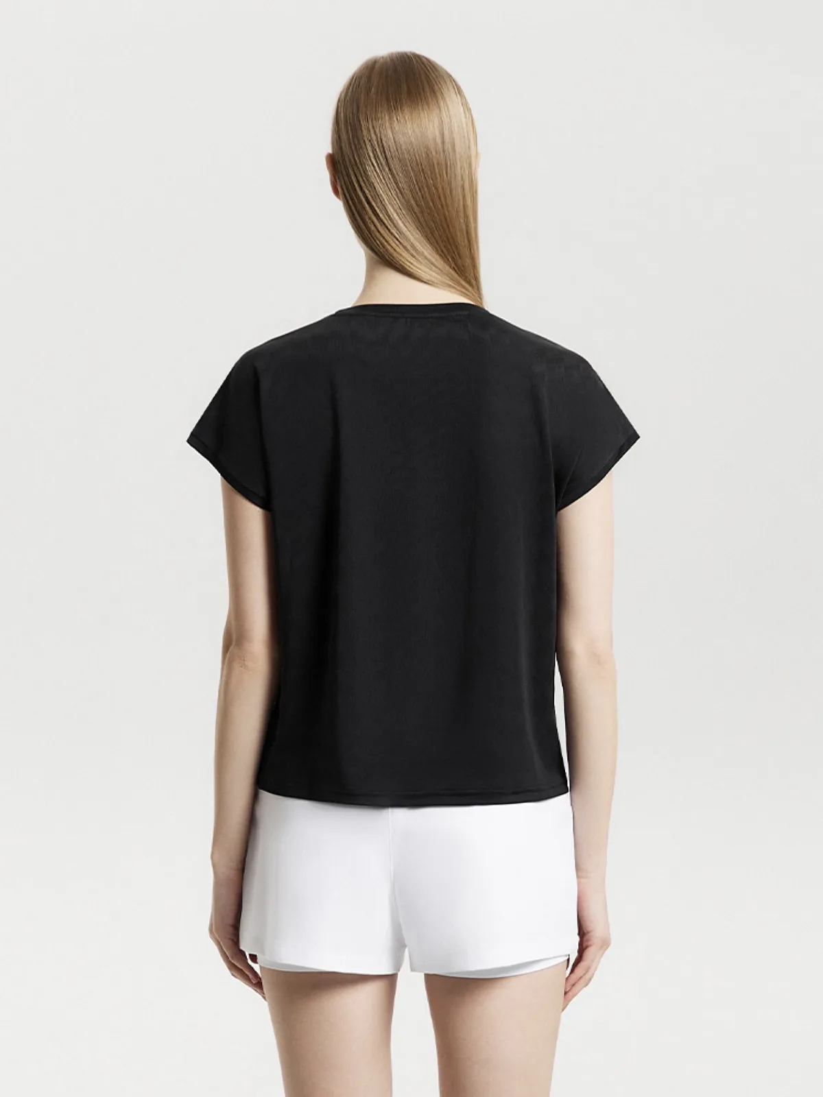 7/6 Alice T-shirt Футболка женская Черный — материал 92% полиэстер, 8% эластан