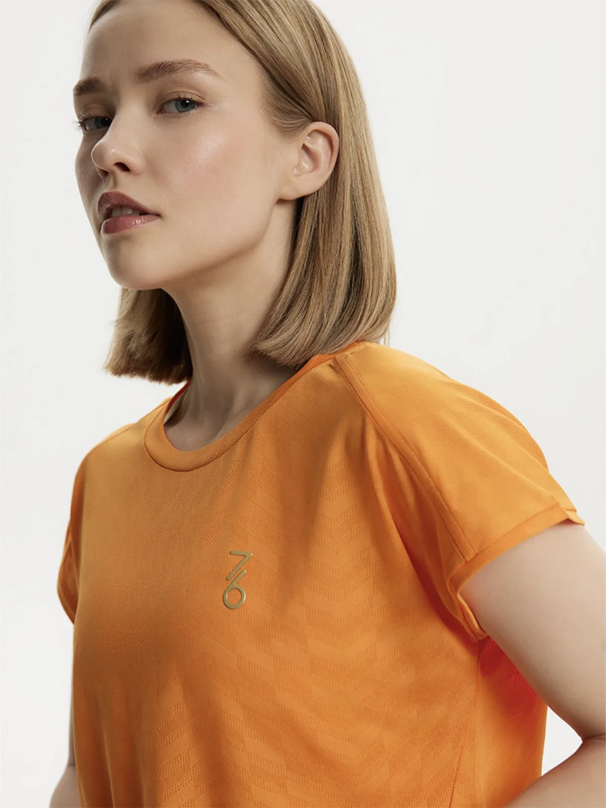 7/6 Alice T-shirt Футболка женская Ярко-оранжевый, цвет ярко-оранжевый