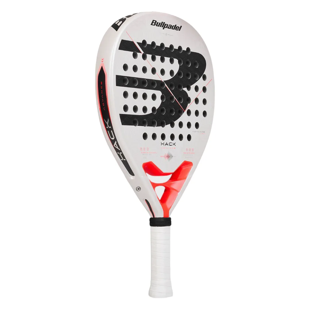 Bullpadel Hack Advance — вид под углом, круглая голова