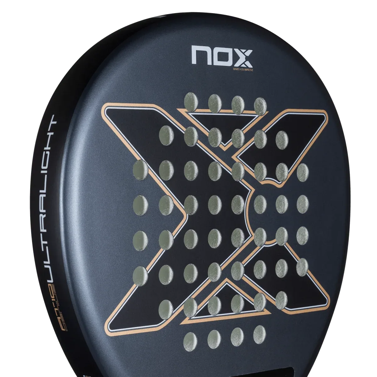 NOX AT10 Genius Ultralight — лицевая плоскость крупным планом